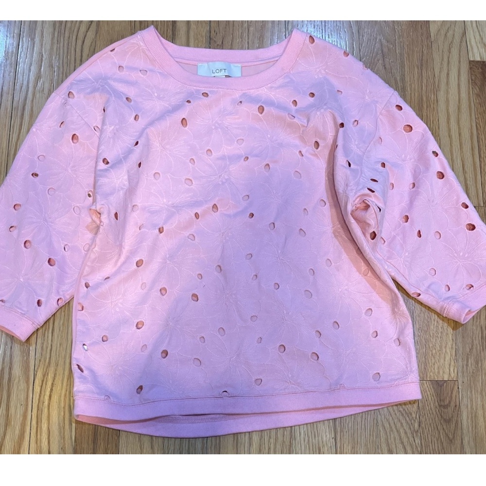 Loft Pink Eyelet Front And 3/4 Sleeves Solid Back Pullover Shirt Size XS 36
